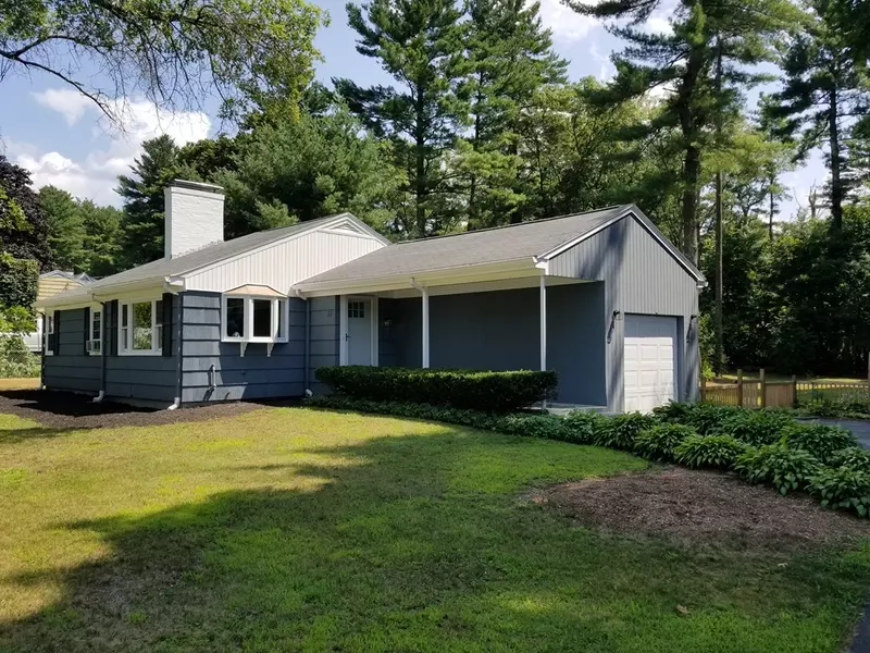 55 Pinecrest Rd, West Bridgewater, MA 02379