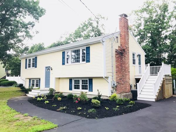 69 Eldridge Dr, North Attleboro, MA 02760