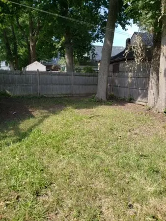 Fitchburg, MA 01420,21 Forest St