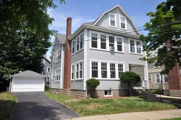 15-15A White St, Arlington, MA 02474