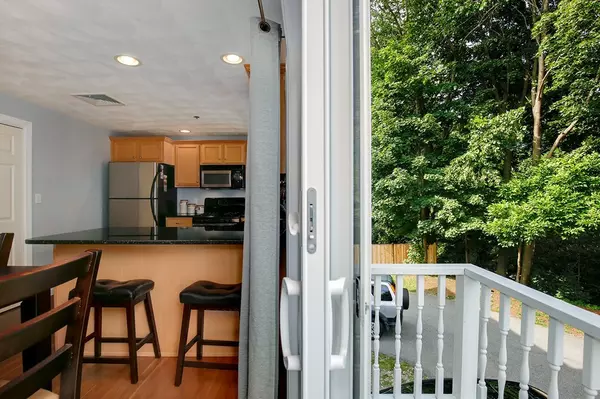 Peabody, MA 01960,11-13 Endicott St #B