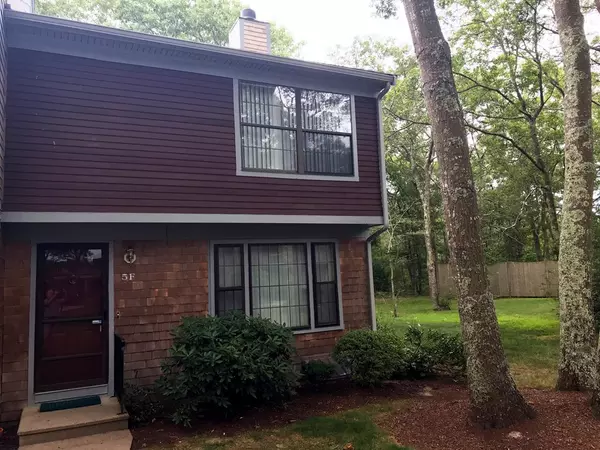 195 Falmouth Rd #5F, Mashpee, MA 02649