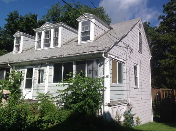 15 Ward St, Woburn, MA 01801