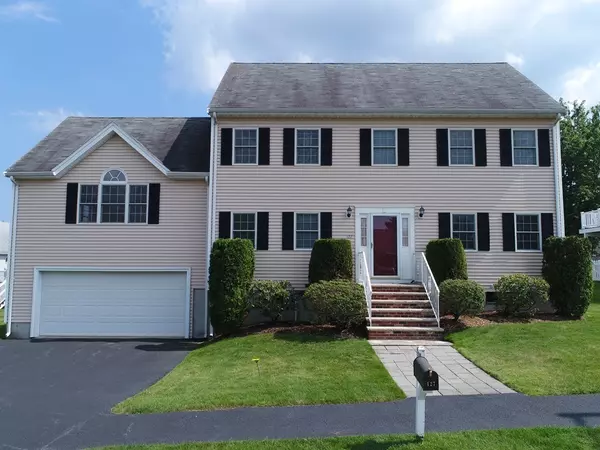 127 Emerald Drive, Lynn, MA 01904