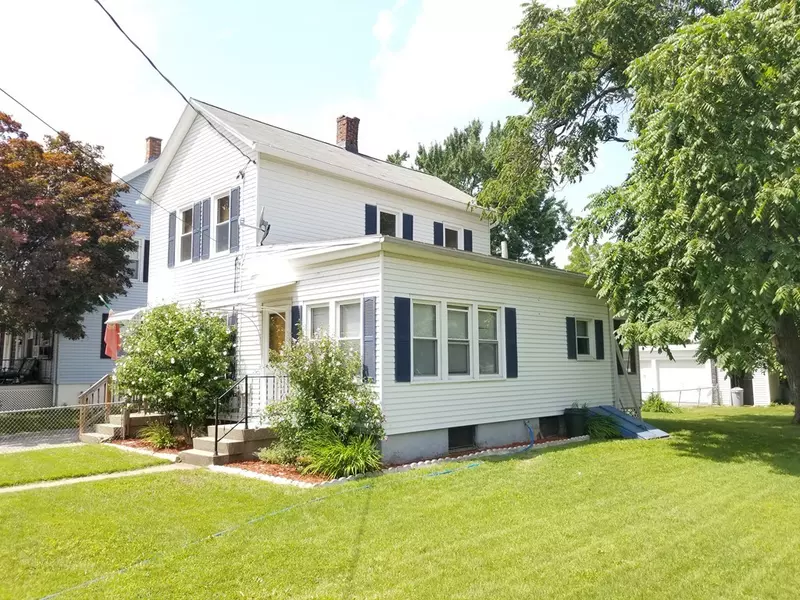 29 Cochran St, Chicopee, MA 01020