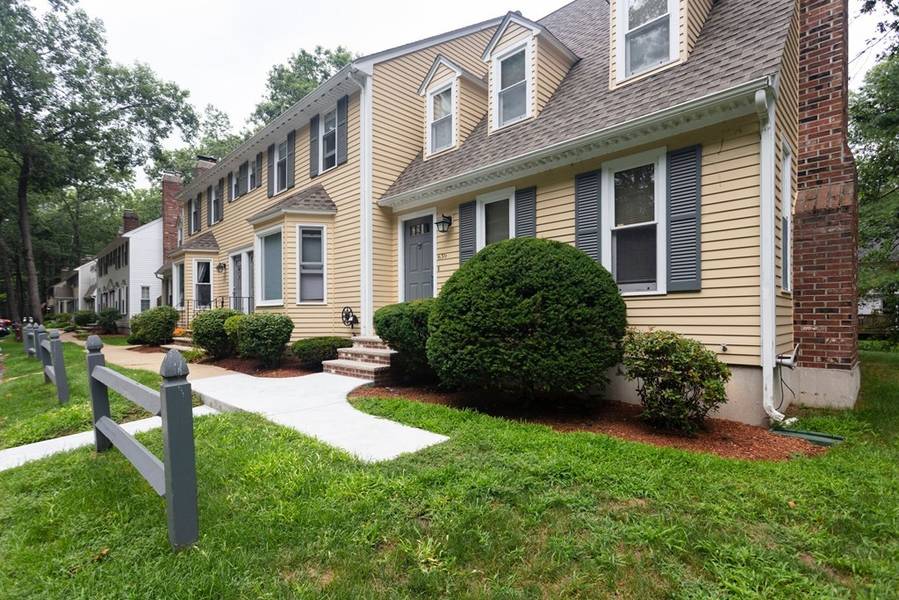 630 Wellman Ave #630, Chelmsford, MA 01863