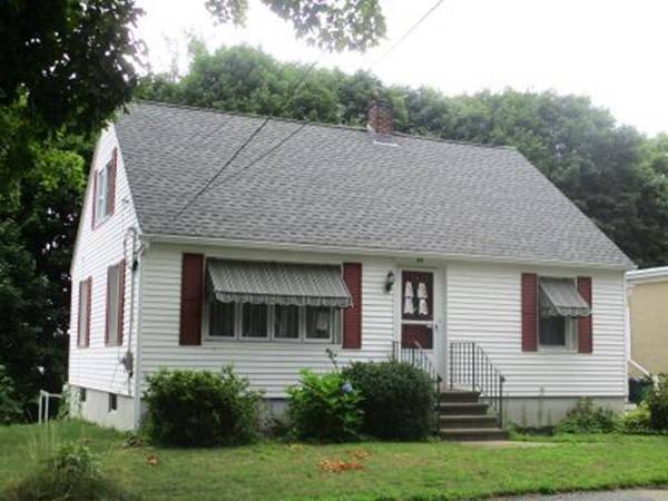 59 Belmont St, Fitchburg, MA 01420