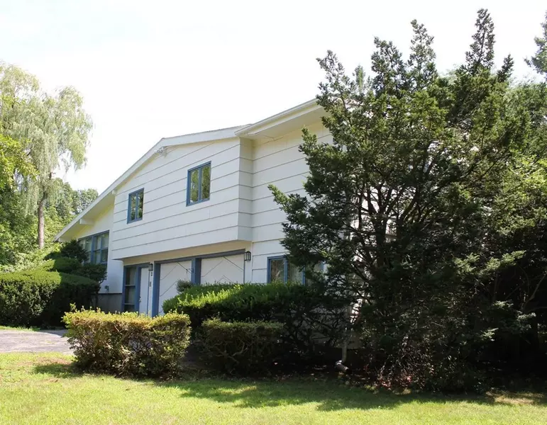 23 Winchester Drive, Lexington, MA 02420