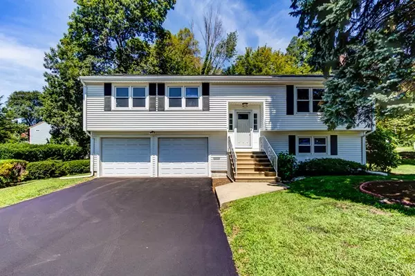 4 Northgate Road, Northborough, MA 01532