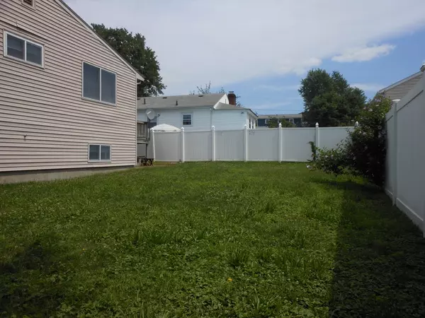 Watertown, MA 02472,8 Jefferson Ave