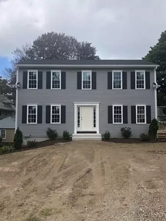 14 Forest St, North Attleboro, MA 02760