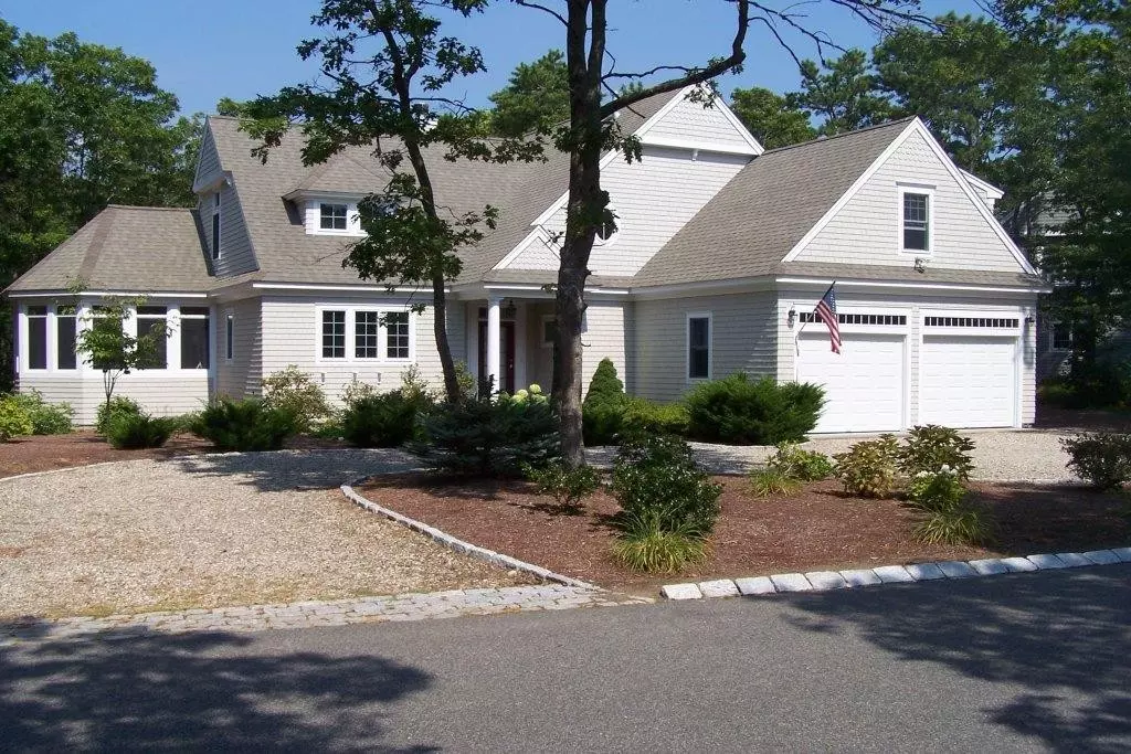 Mashpee, MA 02649,31 Driftwood Circle