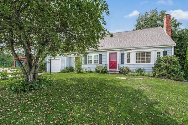 18 Orchard Dr, Acton, MA 01720