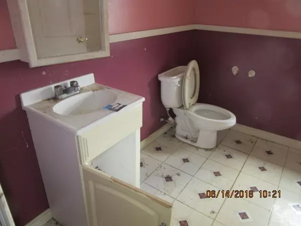 Haverhill, MA 01830,56 Portland St