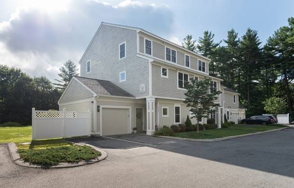 2501 Tupelo Cir #2501, North Andover, MA 01845