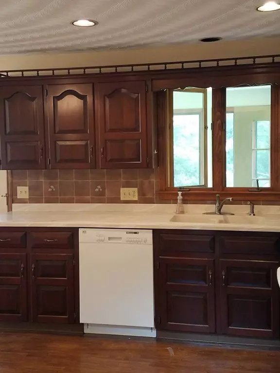 Milford, MA 01757,41 Silver Hill Road