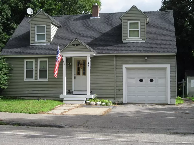 23 Leominster Rd, Shirley, MA 01464