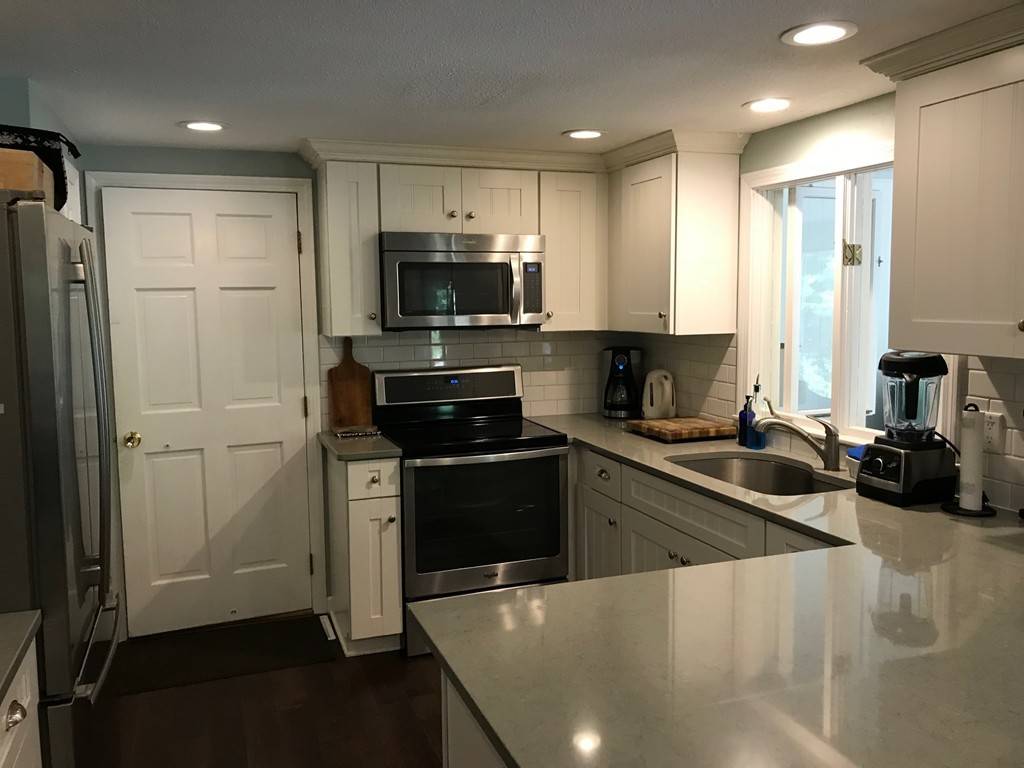 Brewster, MA 02631,105 Horseshoe Way