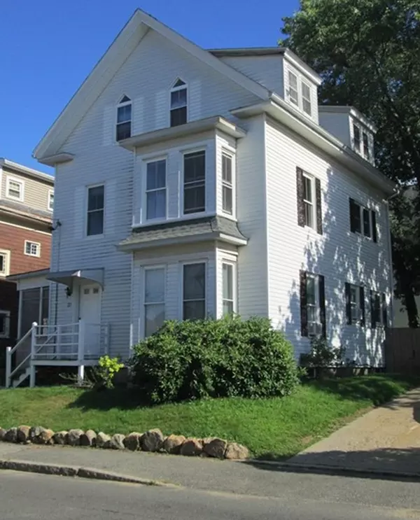 22 Exchange Street, Gloucester, MA 01930