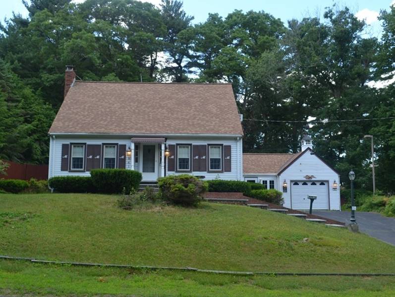 561 Forest St, Bridgewater, MA 02324