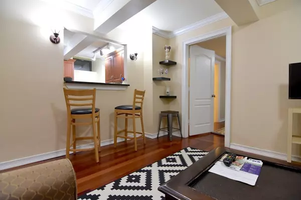 Brookline, MA 02446,59 Harvard Ave #2