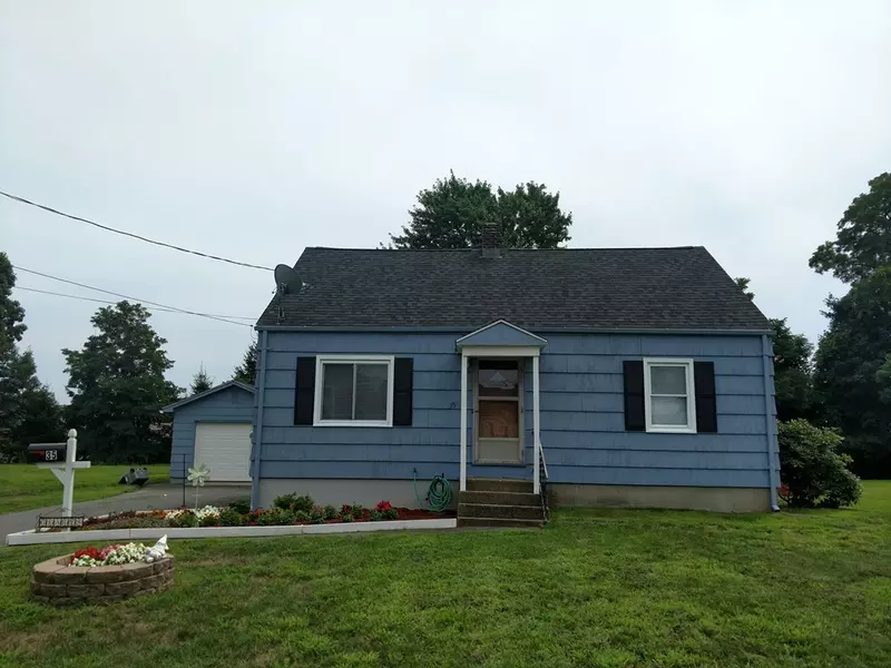 35 Edbert Street, Chicopee, MA 01020