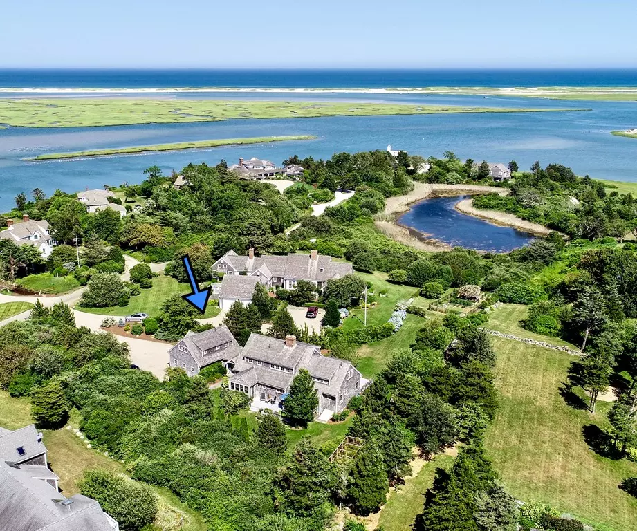 Orleans, MA 02653,105 Freeman Ln