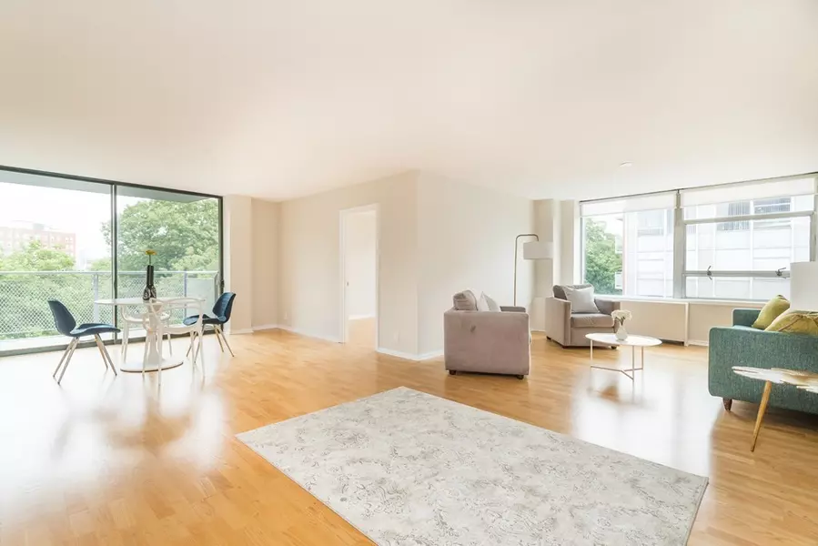 80 Park #65, Brookline, MA 02446