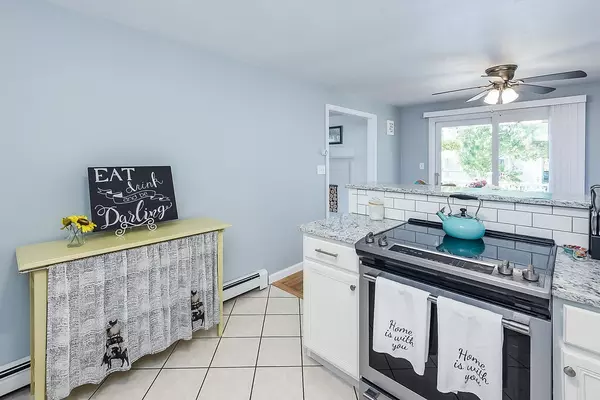 Plymouth, MA 02360,132 Lake Dr