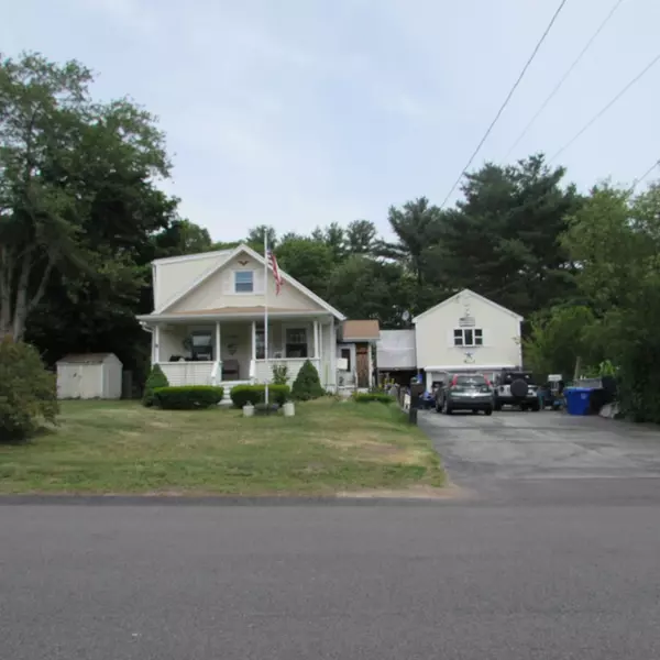 Rockland, MA 02370,96 Summit Street