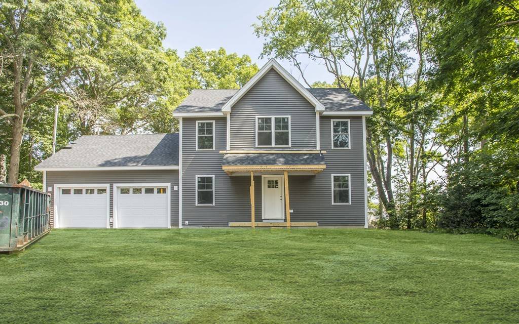 24 Willow, Tiverton, RI 02878
