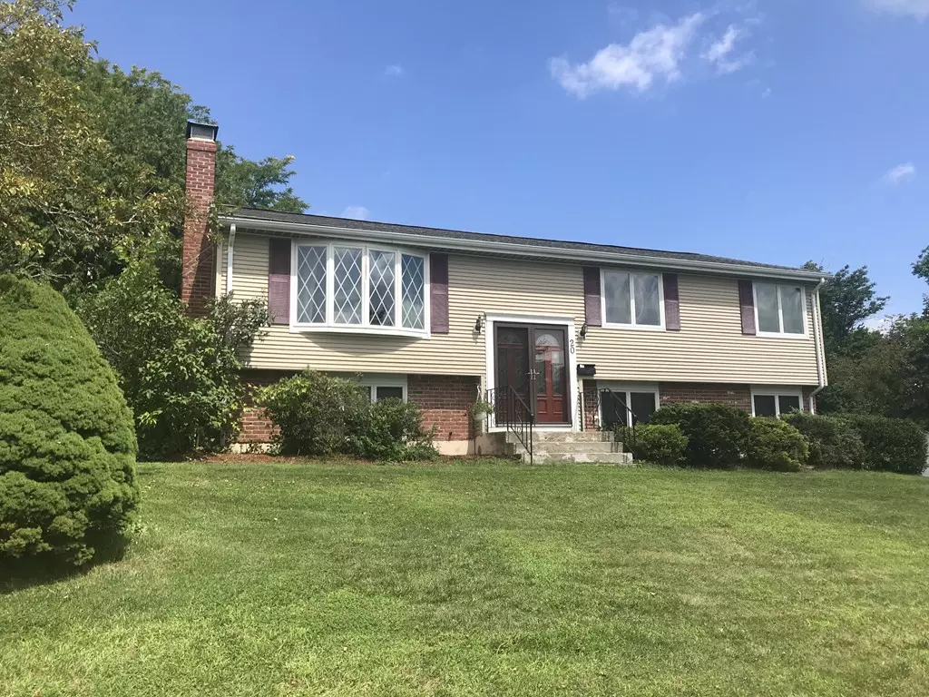 Holden, MA 01520,20 Longmeadow Ave