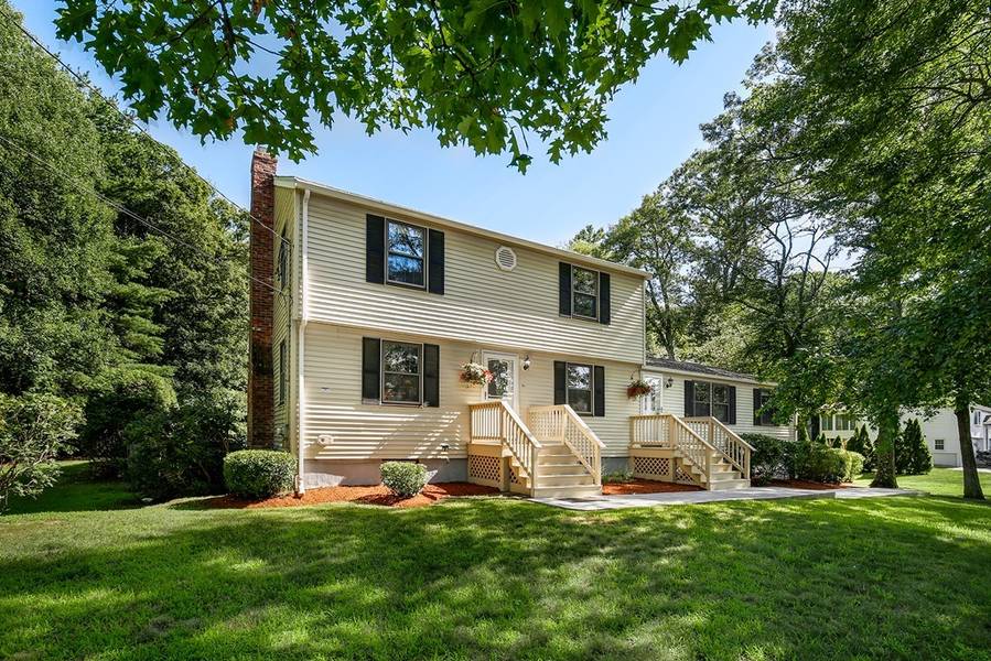 831 East St, Tewksbury, MA 01876