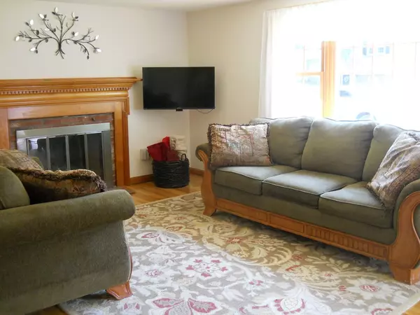 Yarmouth, MA 02673,24 Steven Dr
