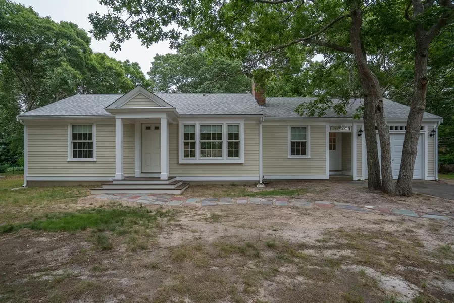 40 Beverly Rd, Yarmouth, MA 02673