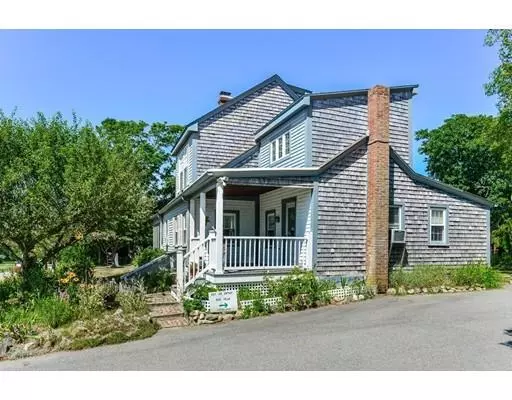 Little Compton, RI 02837,119 Pottersville Rd