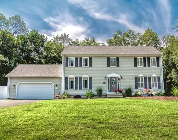 3 Pine Knoll, Southwick, MA 01077