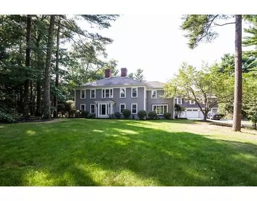 6 Pheasant Hill Ln, Duxbury, MA 02332