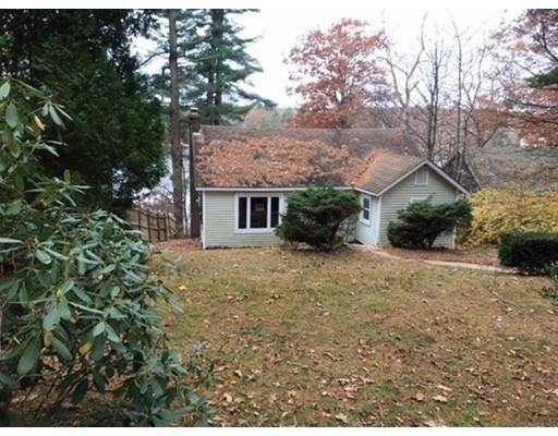 29 Lakeshore Dr, Spencer, MA 01562