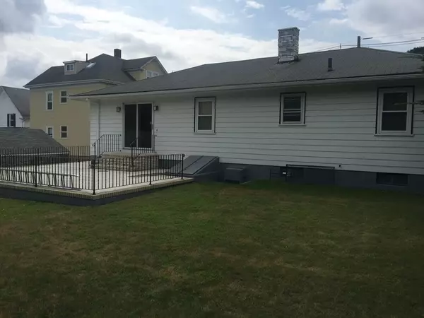 New Bedford, MA 02746,469 Sawyer St