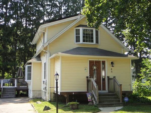 46 Birchland Ave, East Longmeadow, MA 01028