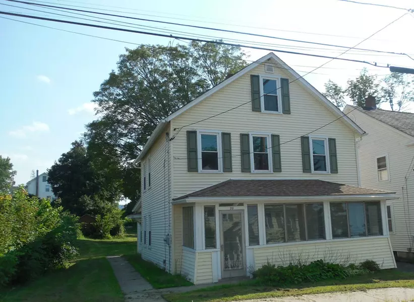 20 Monroe St, Ware, MA 01082