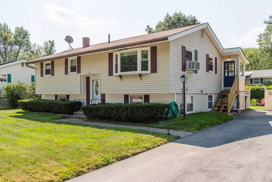 1 Richmond St, Nashua, NH 03063