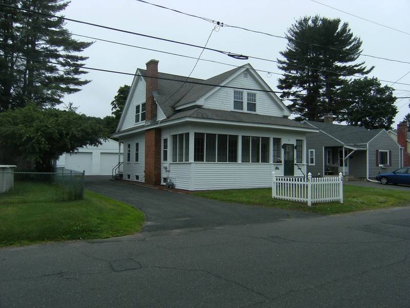 16 Wilson Ave, Westfield, MA 01085