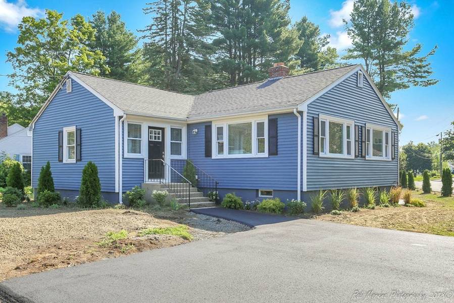 45 Lexington St, Burlington, MA 01803