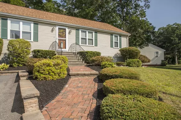 30-I Davis St, Taunton, MA 02780