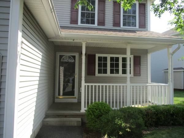 211 East St #7, Easthampton, MA 01027