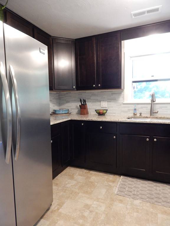 South Hadley, MA 01075,89 Charon Terrace