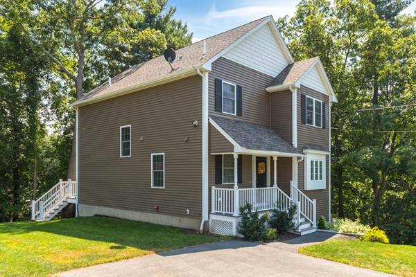Wakefield, MA 01880,21 Druid Hill Avenue