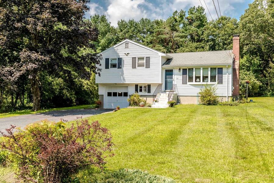 195 Horse Pond Rd, Sudbury, MA 01776